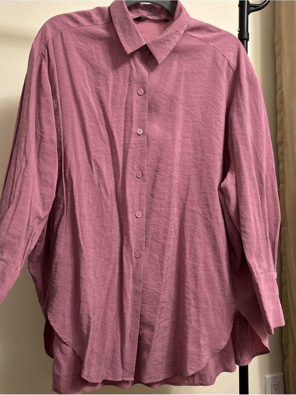 Zara Women’s Long-Sleeve Button-Down Casual Oversized Shirt in Rose/Dusty Pink